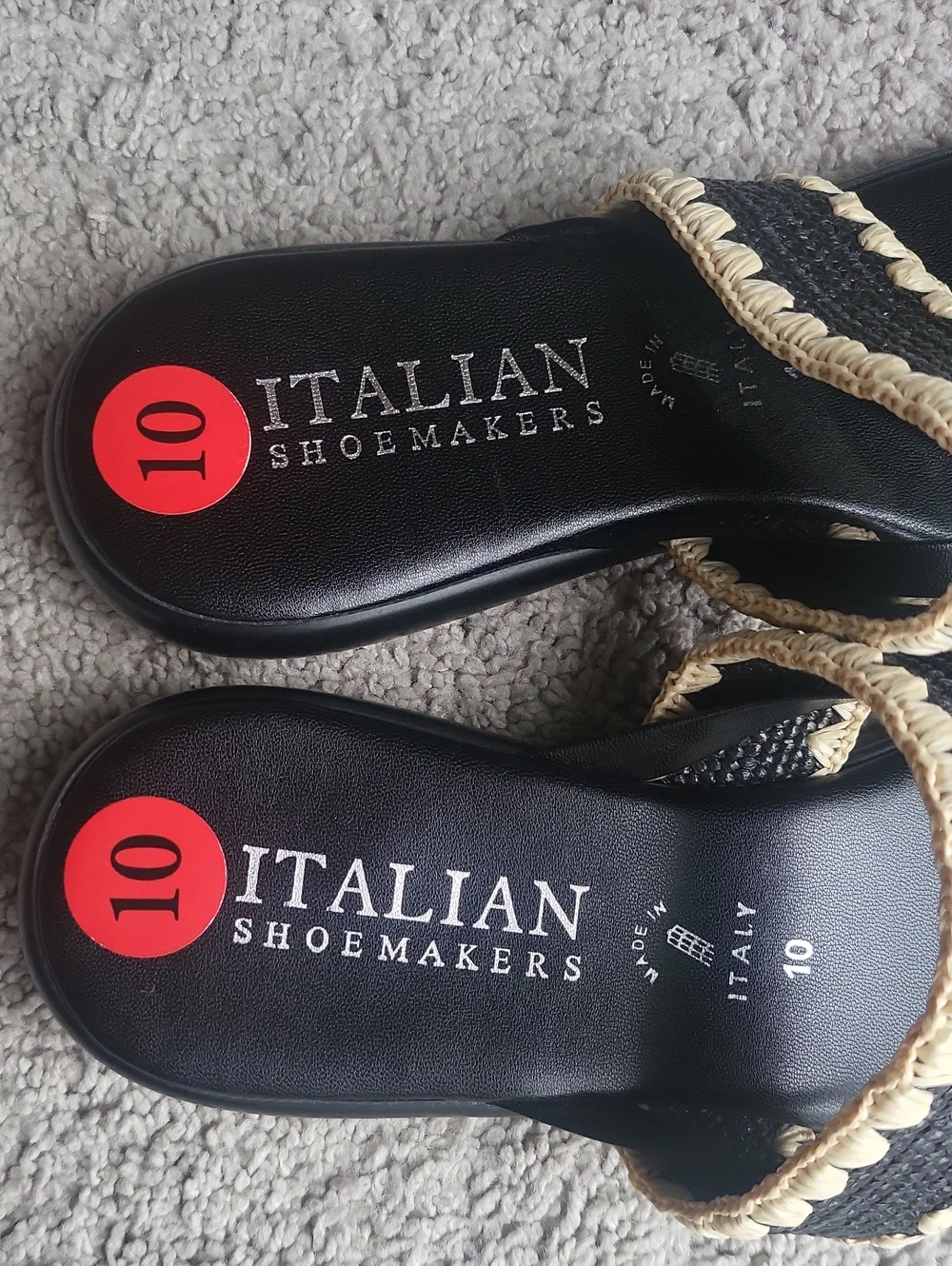 Italian Shoemakers Thong Sandals Womens 10 Black Beige Embroidered Italy NEW
